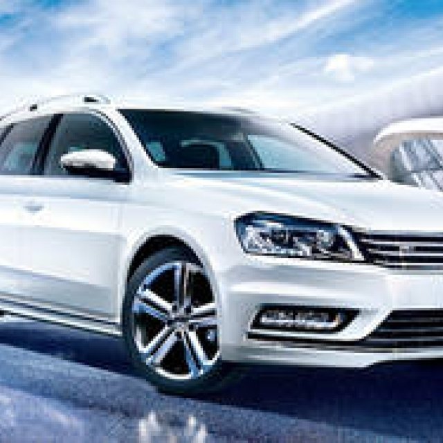 パサート ヴァリアントにスポーティな特別仕様車｜Volkswagen ギャラリー