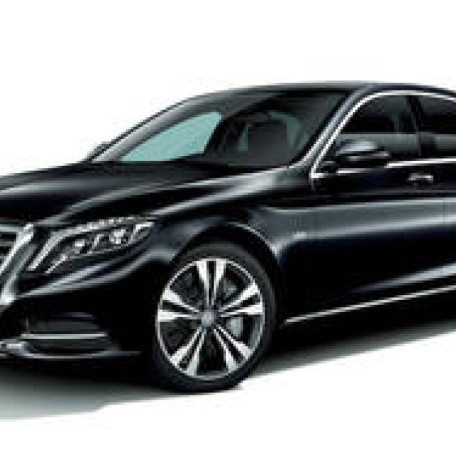 V12エンジンを搭載したSクラスのトップモデル「S 600ロング」日本上陸｜Mercedes-Benz