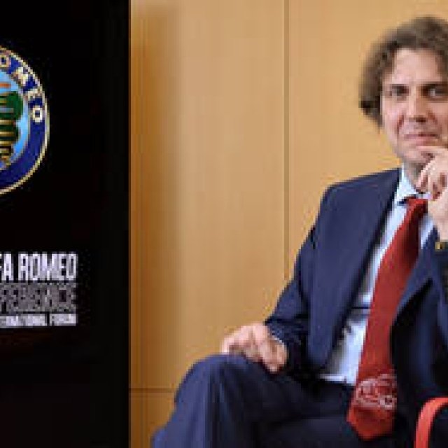 アルファ4Cデザイナー、マッコリーニ氏インタビュー｜Alfa Romeo ギャラリー