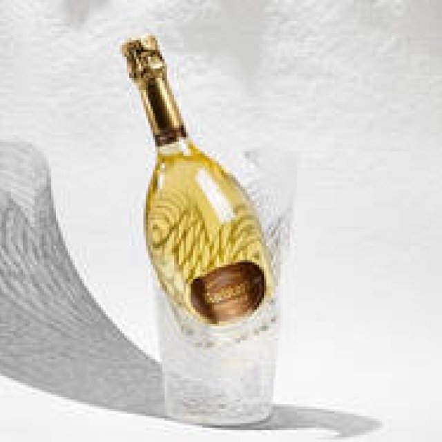 EAT｜ルイナールの美しさを一層際立たせるオーナメント誕生 ギャラリー