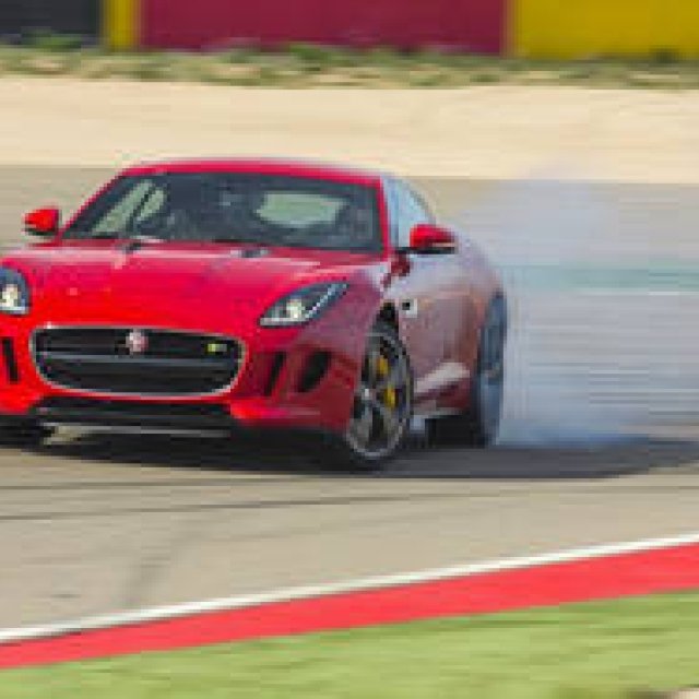 海外初試乗、ジャガー Fタイプ クーペ｜Jaguar ギャラリー