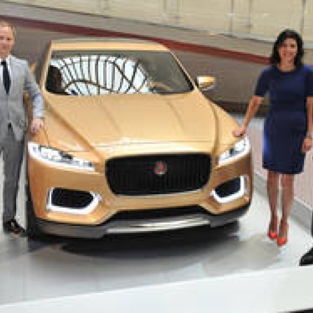ジャガーのSUVコンセプト「C-X17」を日本初披露｜Jaguar ギャラリー