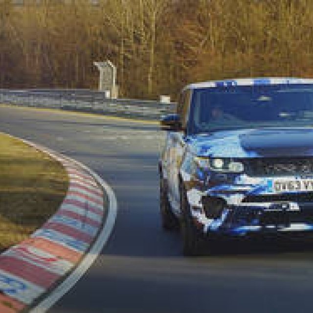 最速のレンジローバー スポーツがグッドウッドを駆け抜ける｜Range Rover