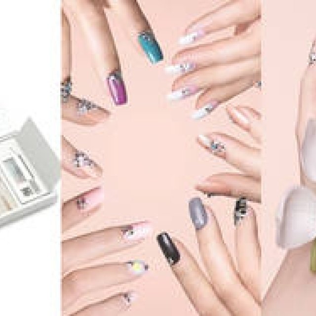SWAROVSKI｜ネイルデザイン・ボックス新発売 ギャラリー