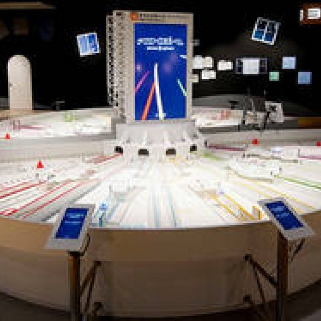 Orbotix｜宇宙ミュージアム「TeNQ」に「アストロボール」常設 ギャラリー