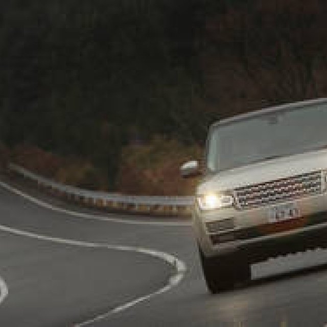 V6のレンジローバーに試乗｜Rangerover ギャラリー