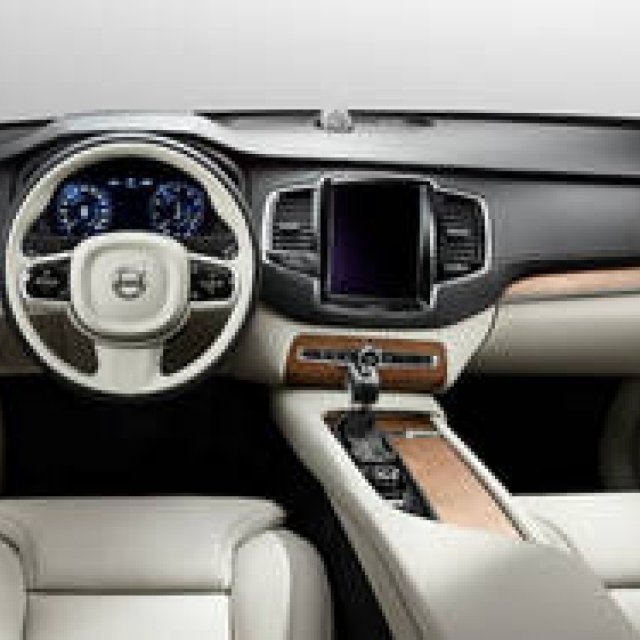 新型XC90がいよいよデビュー間近｜Volvo ギャラリー