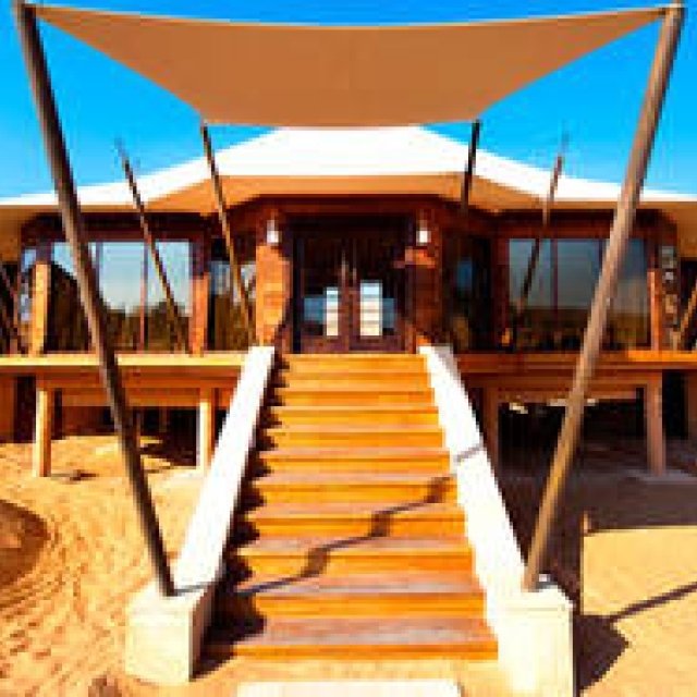 TRAVEL｜モダンでスタイリッシュなテント式ホテル10選 ギャラリー