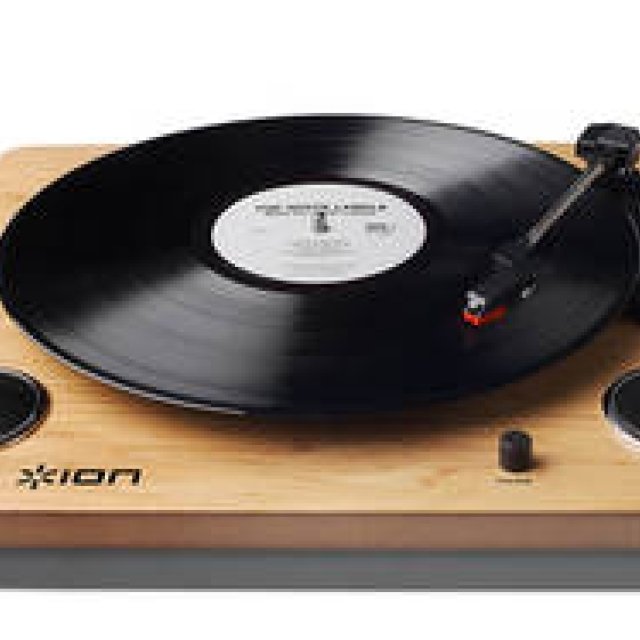 ION AUDIO｜デジタル音源へ手軽に変換できるレコードプレーヤー ギャラリー