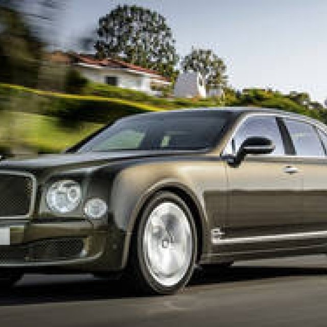 ミュルザンヌにハイパフォーマンスモデル「スピード」登場｜Bentley ギャラリー