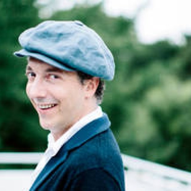 INTERVIEW｜『不機嫌なママにメルシィ！』監督・脚本・主演、ギヨーム・ガリエンヌにインタビュー ギャラリー