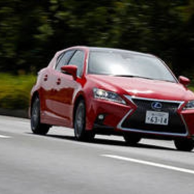 レクサスのプレミアム コンパクト「CT200h」に試乗｜Lexus ギャラリー