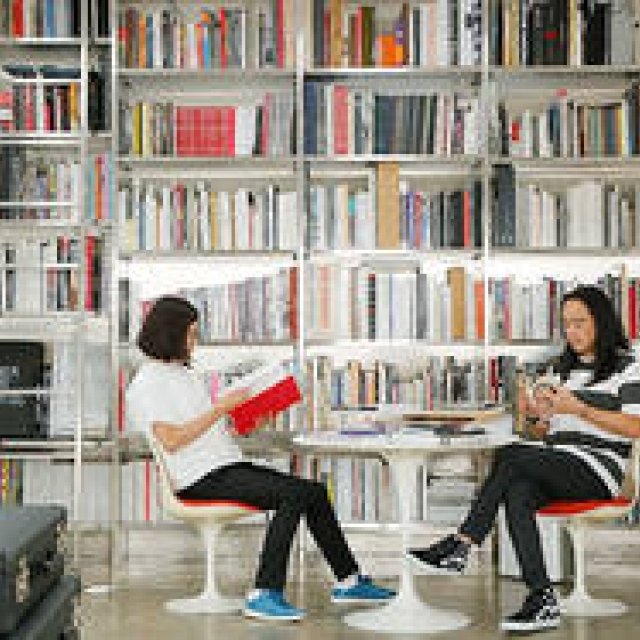 祐真朋樹対談｜Vol. 2 スタイリスト野口 強さん（後編）｜SUKEZANE Tomoki ギャラリー