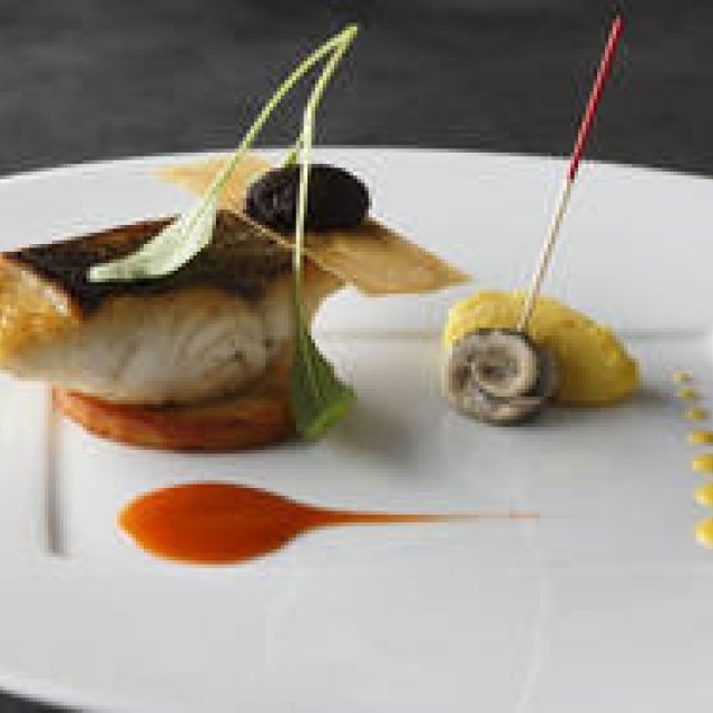 EAT｜パレスホテル東京で「ラ・ピラミッド」特別賞味会を開催 