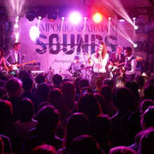 MUSIC｜「エンポリオ アルマーニ サウンズ」にカインドネスが出演 ギャラリー