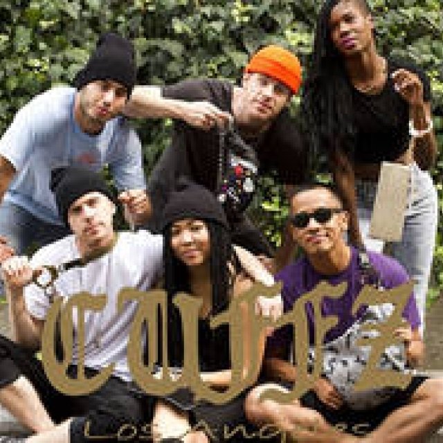 CUFFZ｜「手錠バッグ」の新イメージビジュアル完成 ギャラリー