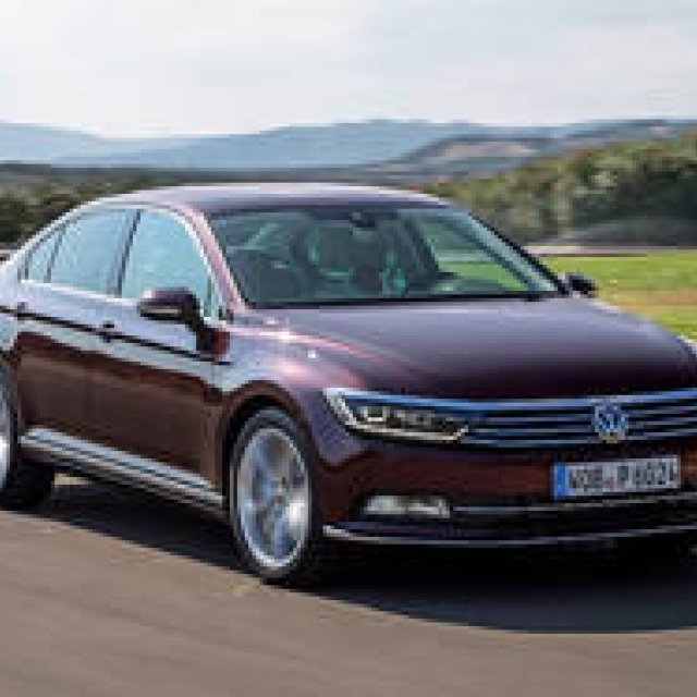 新型パサートに試乗｜Volkswagen ギャラリー