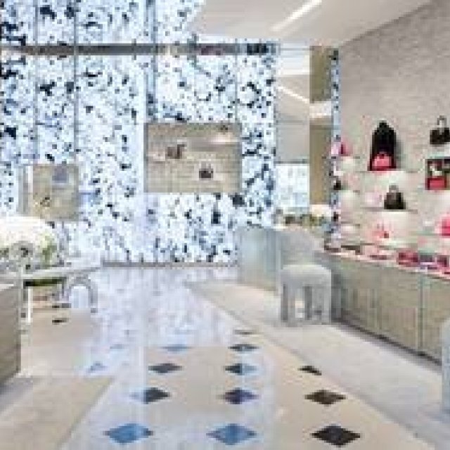 Dior｜「ディオール表参道」リニューアルオープン