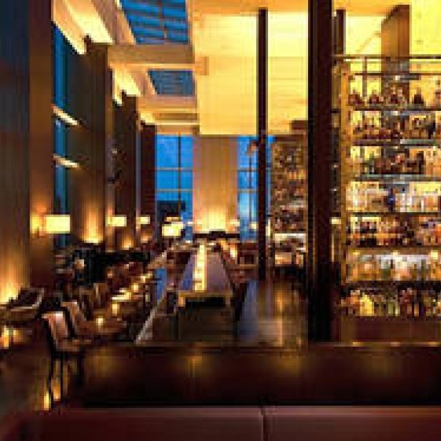 コンラッド東京とジョニーウォーカー ブルーラベルがパートナーに｜CONRAD TOKYO ギャラリー