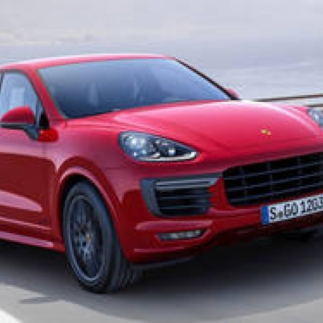 新型カイエンにも特別なグレード名「GTS」が復活｜Porsche ギャラリー