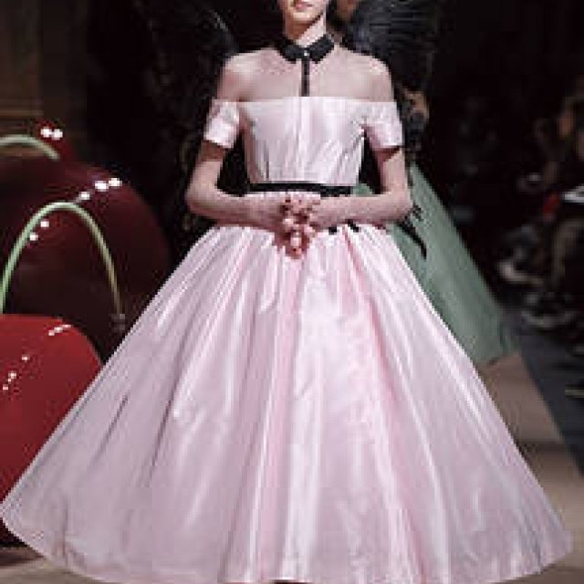 萩原輝美｜3人の日本人デザイナーをレポート ギャラリー