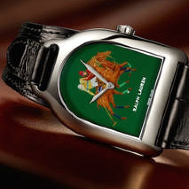 ホリデーシーズンにふさわしい特別モデル｜RALPH LAUREN ギャラリー