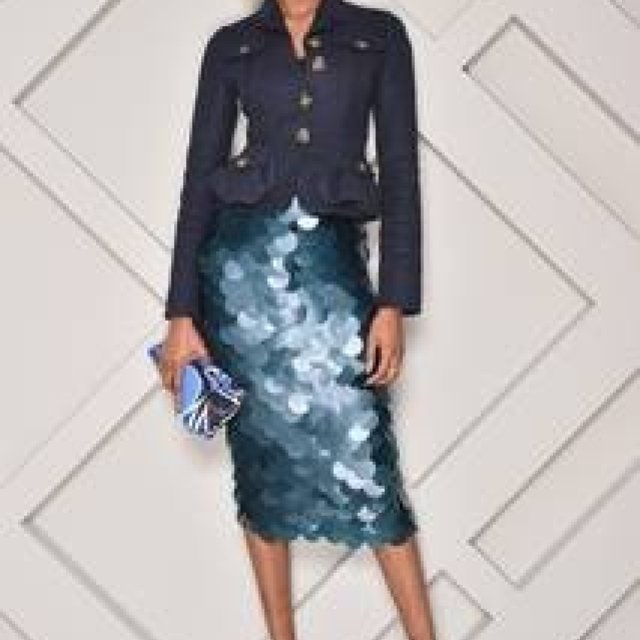 「バーバリー表参道」が移転、あたらしくオープン｜Burberry ギャラリー