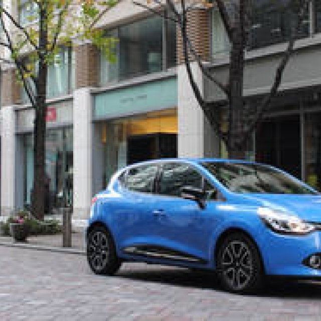 ルノー ルーテシアにターボ＋MTモデルを追加｜Renault ギャラリー