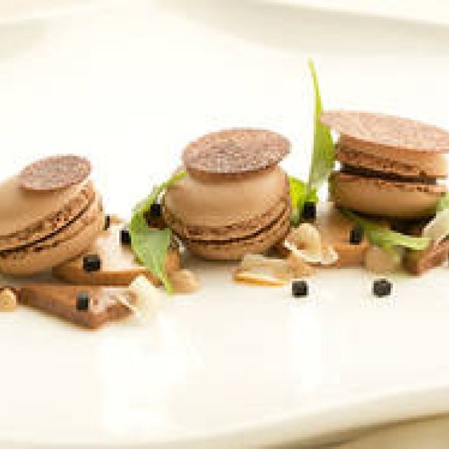 EAT｜キュイジーヌ[s] ミッシェル・トロワグロで黒トリュフフェアを開催 ギャラリー