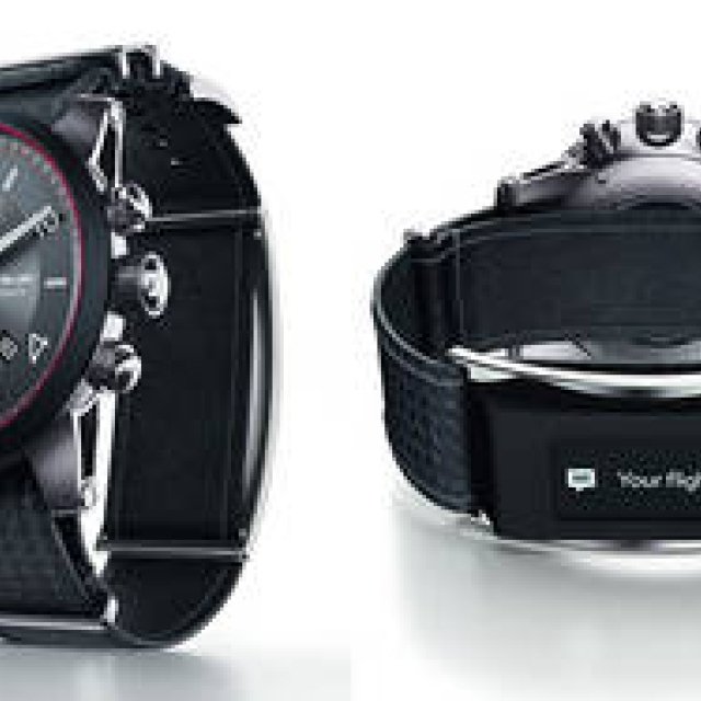 モンブラン｜MONTBLANC 新作「タイムウォーカー アーバンスピード e-ストラップ」 ギャラリー