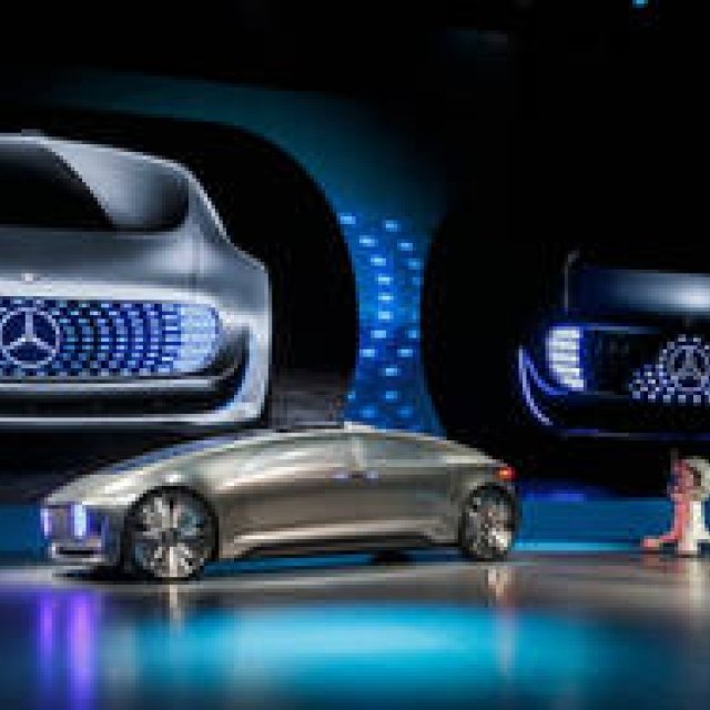 メルセデス・ベンツのかんがえる未来のクルマのひとつのカタチ｜Mercedes-Benz ギャラリー ギャラリー