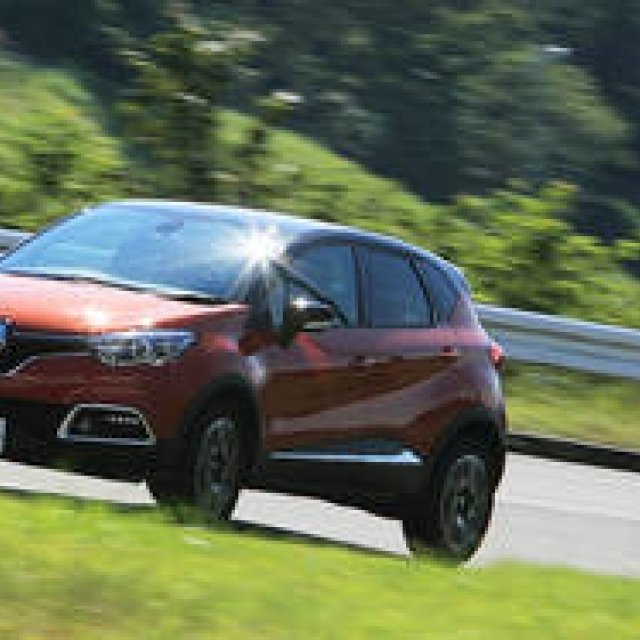 ルノーのクロスオーバー、キャプチャーに試乗｜Renault ギャラリー