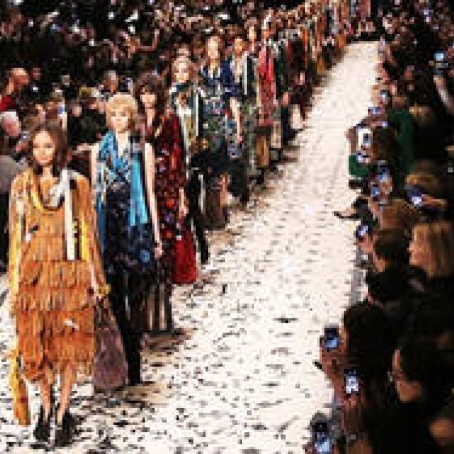 萩原輝美 連載 vol.120｜ロンドンコレクション速報レポート ギャラリー