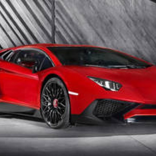 アヴェンタドールにスーパーヴェローチェ登場｜Lamborghini ギャラリー
