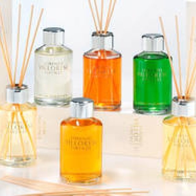 フィレンツェの調香師「ロレンツォ・ヴィロレッツィ」日本上陸｜LORENZO VILLORESI ギャラリー