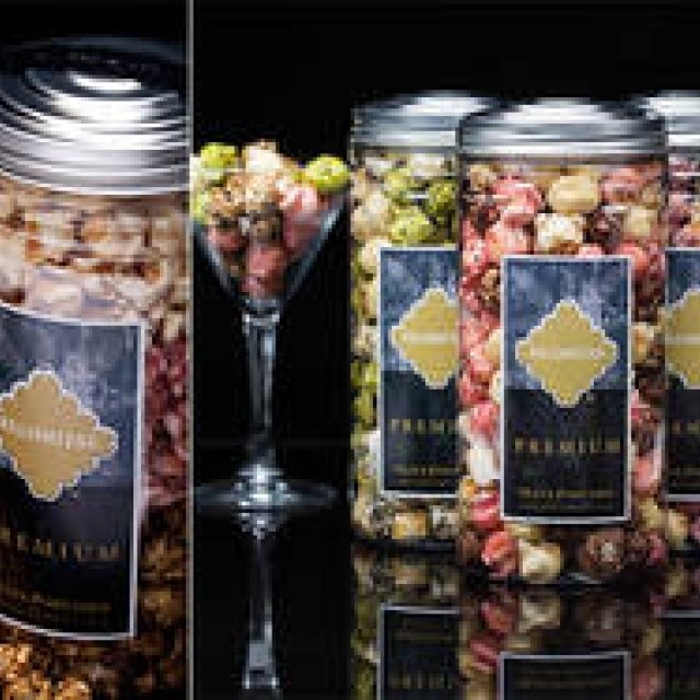 EAT｜アーティスティックな空間で食と音楽が楽しめるダイニングバー「SMITH」がオープン ギャラリー