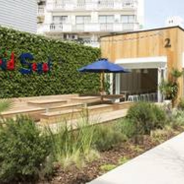 「フレッド シーガル」日本1号店がログロード代官山にオープン｜Fred Segal ギャラリー