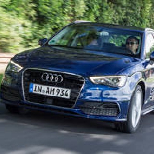 風から作ったガスで走るアウディA3 g-tron｜Audi ギャラリー