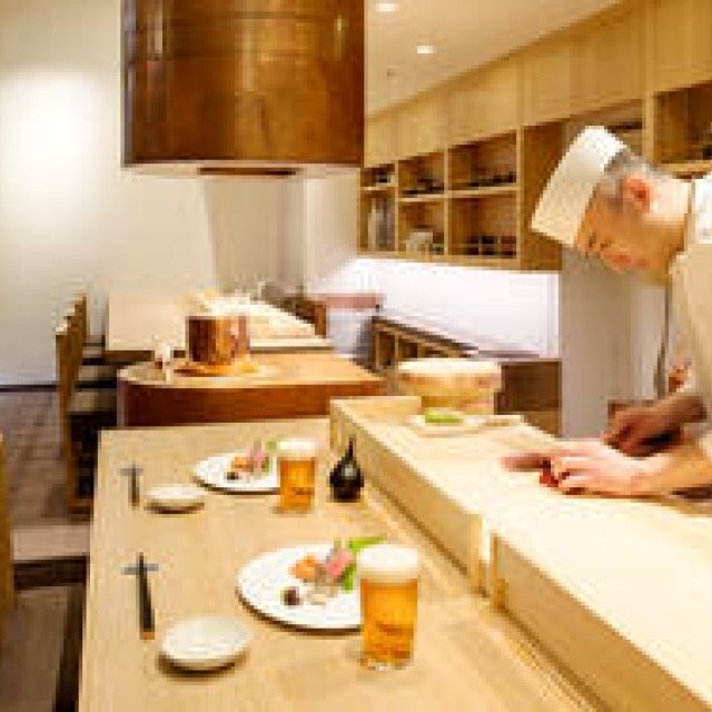 EAT｜アンダーズ 東京 52階に本格的な寿司屋「the SUSHI」が誕生 ギャラリー