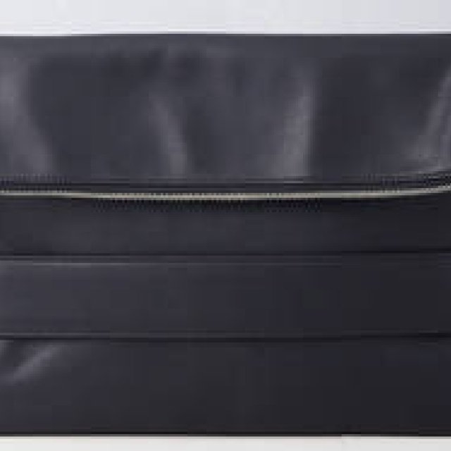 「MIHARA YASUHIRO × UNITED TOKYO」のクラッチバッグ｜UNITED TOKYO ギャラリー