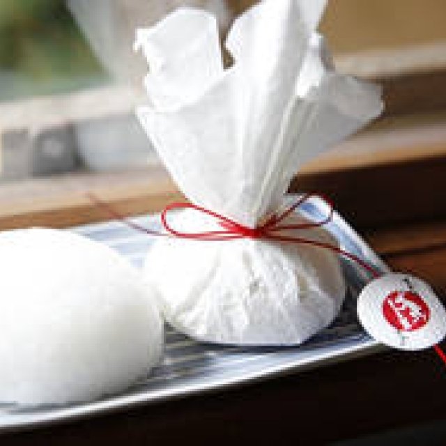 パリの高級百貨店「ボン・マルシェ百貨店」で定番商品を販売開始｜まかないこすめ ギャラリー