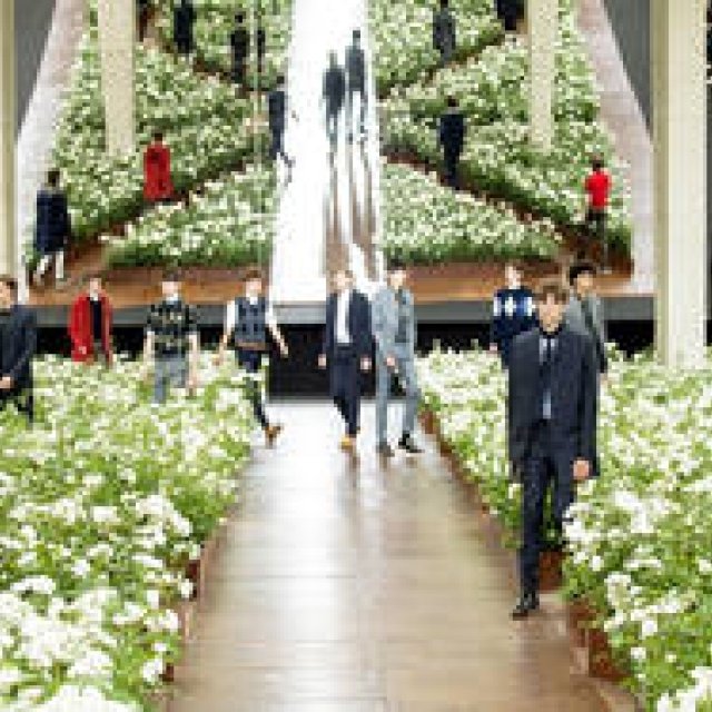 ディオール オム 2016年春夏 メンズコレクション｜Dior Homme