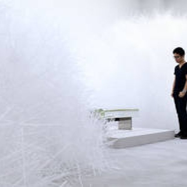 県立美術館リニューアル記念「吉岡徳仁展 トルネード」開催｜佐賀県立美術館 ギャラリー