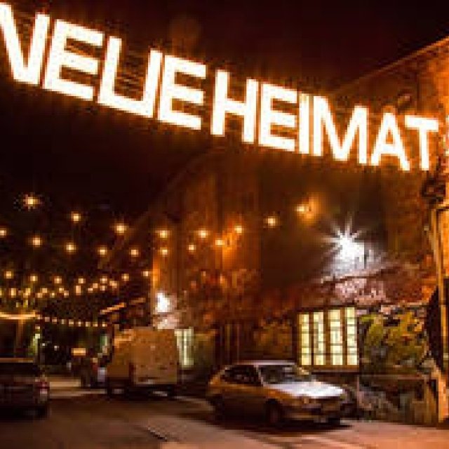 ベルリン、アムステルダム、ニューヨーク、シンガポール──世界4都市のカメラマンに聞く、夏休みの過ごし方｜特集 ギャラリー