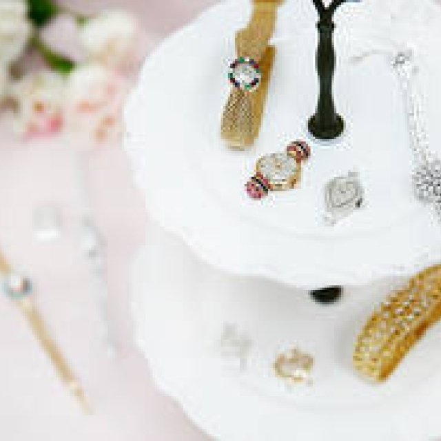 シェルマン コケティッシュに装うラグジュアリーモデル｜SHELLMAN ギャラリー