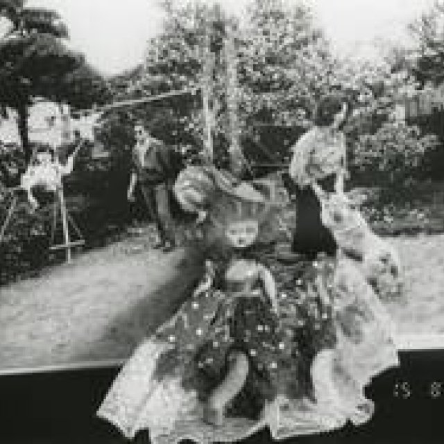 800点もの作品を展示する荒木経惟『淫夏』｜art space AM ギャラリー