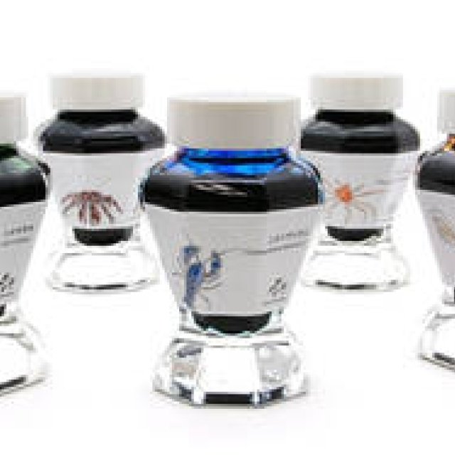 セーラー万年筆とのコラボのオリジナルインク「甲殻類」が万年筆の日に発売｜KINGDOM NOTE ギャラリー