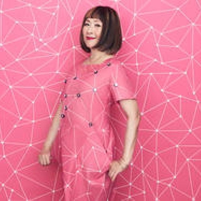 自身の代表曲「PRAYER」やYMOの名曲「Tong Poo」も収録｜MUSIC ギャラリー