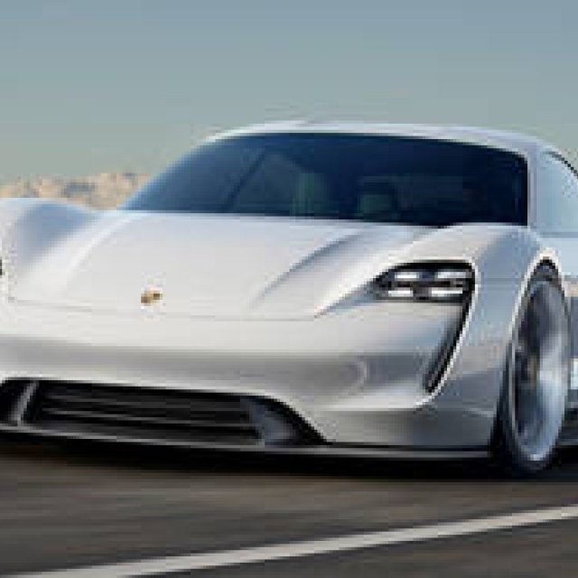 ポルシェ、600psのEVスポーツカーのコンセプトを公開｜Porsche ギャラリー