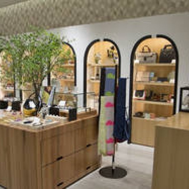 アッシュ・ペー・フランスが発信する“日本の感性をつなぐ場所”オープン｜rooms ギャラリー